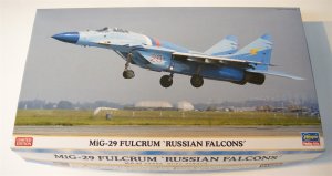 画像1: 1/72　MiG-29　フルクラム　’ロシアン　ファルコンズ’ (1)