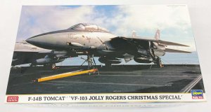 画像1: 1/72　F-14B　トムキャット　”VF-103　ジョリーロジャース　クリスマススペシャル” (1)