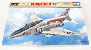 画像1: 1/48　マクダネル・ダグラス　F-4B　ファントム２　 (1)