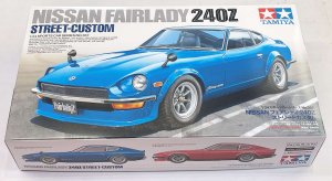 画像1: 1/24　NISSAN　フェアレディ240Z　ストリートカスタム (1)