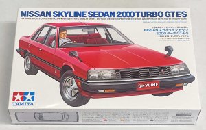 画像1: 1/24　NISSAN　スカイライン　セダン2000ターボGT-ES (1)