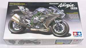 画像1: 1/12　カワサキ Ninjya H2 CARBON (1)