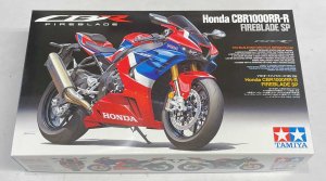 画像1: 1/12　ホンダ　CBR1000RR-R　FIREBLADE SP (1)