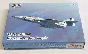 画像1: 1/72　F9F-8T/TF-9J　クーガー (1)